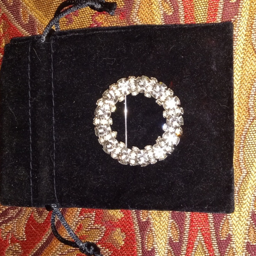 Warner Vintage Signed Circle Brooch Pin - Picture 6 of 9